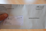 Landtagswahl 2023: Wahlbenachrichtigungen werden in Wiesbaden zugestellt, Briefwahlbeantragung bereits möglich.