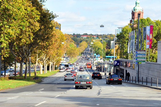 Weniger Autos auf Wiesbadens Straßen, sollen ein Dieselfahrverbot verhindern.