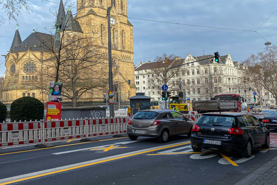 Rund um den Verkehrsknotenpunkt Ringkirche müssen Verkehrsteilnehmer:innen ab kommender Woche mit Stau rechnen.