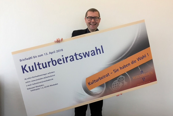 Wiesbadens Kulturdezernent Axel Imholz freut sich auf eine hohe Wahlbeteiligung zum neuen Kulturbeirat.