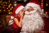 Spenden-Aktion mit Engel und Weihnachtsmann im Äppelallee-Center.